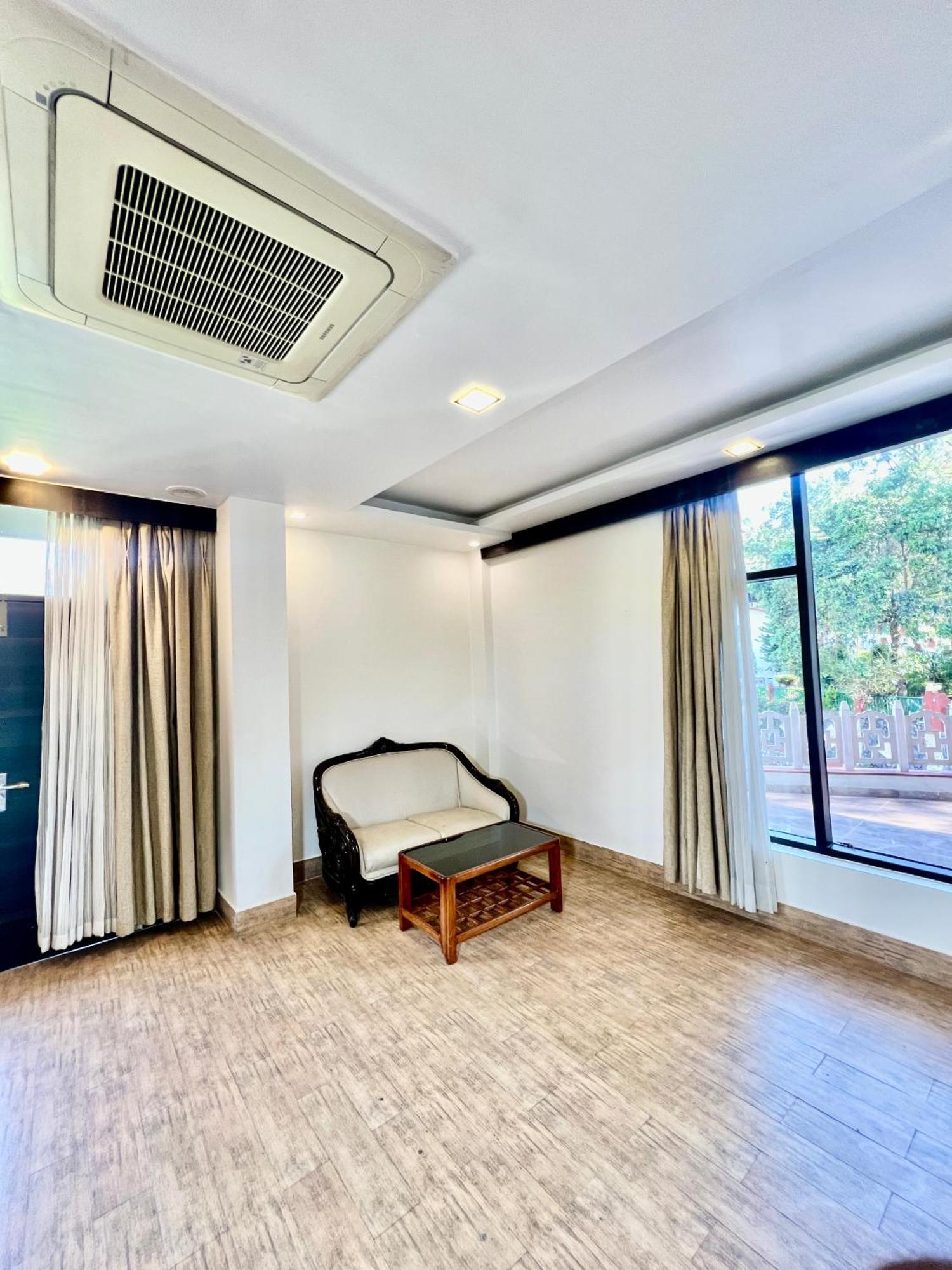 Sea Hawk - Luxury Hill Resort 4 Mins From Bhimtal Lake Zewnętrze zdjęcie