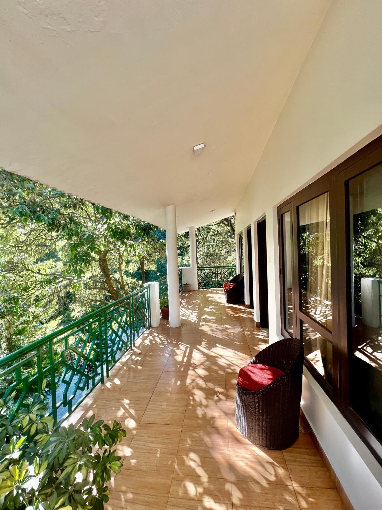 Sea Hawk - Luxury Hill Resort 4 Mins From Bhimtal Lake Zewnętrze zdjęcie